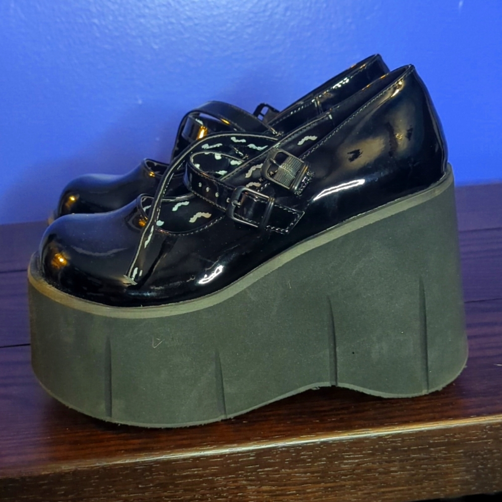 Demonia Kera Patent (Faux) Leather Platform Mary Janes - Picture 5 of 10